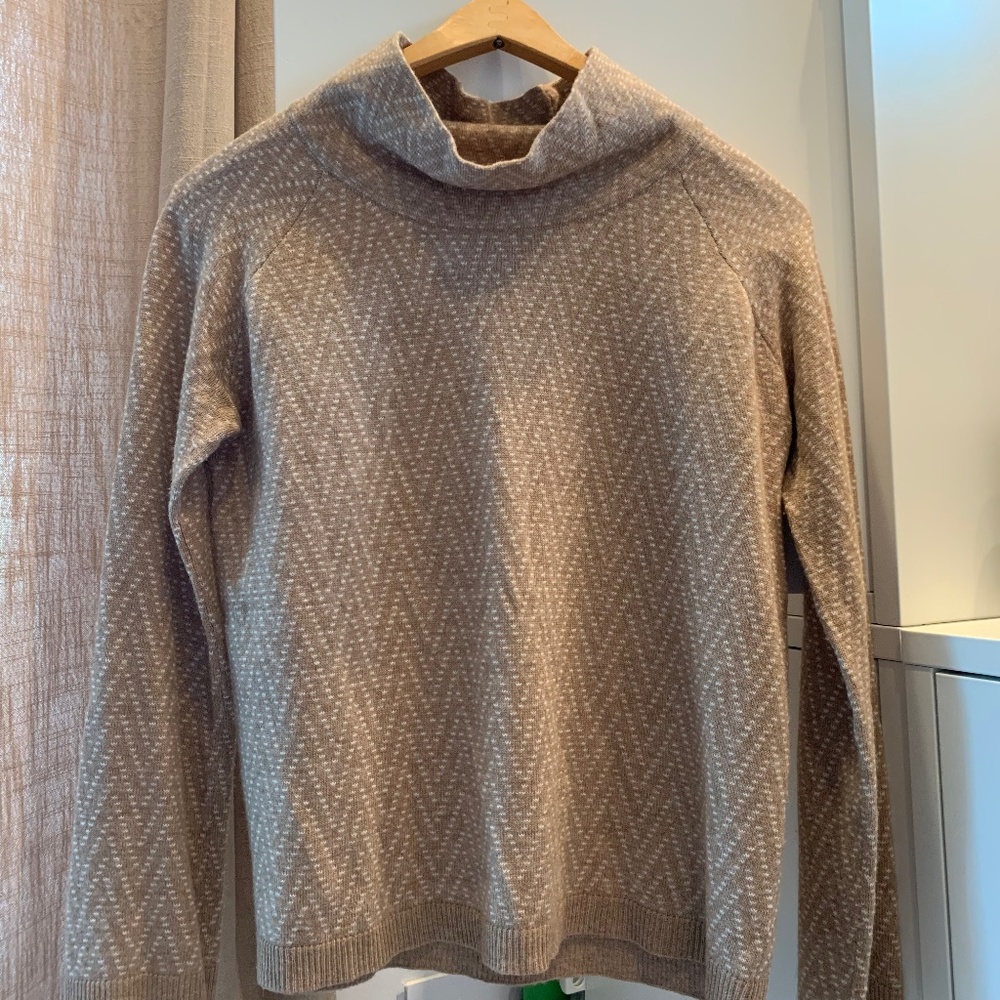 Madewell Sweater With Chevron Dot Print
